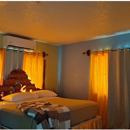 Hill View Vacational Rental Раневей-Бей Екстер'єр фото